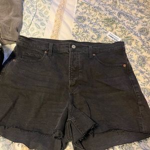 Old Navy Higher High-Rise Shorts